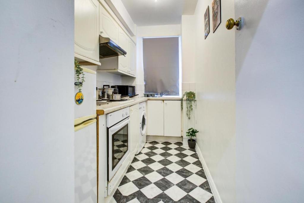 Apartamento Edgware Road Comfortable *